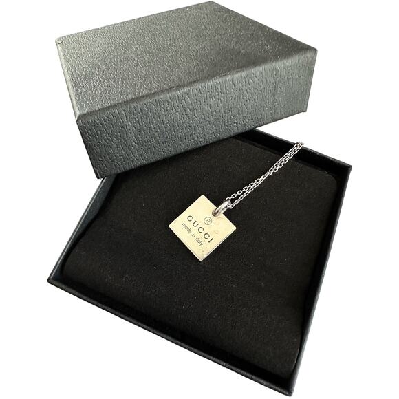Gucci Logo Square Pendant on 19" Chain - Picture 10 of 13